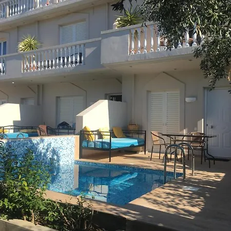 Three Graces Complex Prázdninový dům Laganas