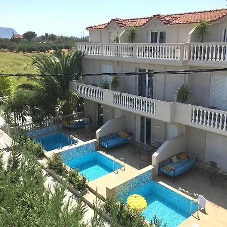 Three Graces Complex Semesterbostad Laganas